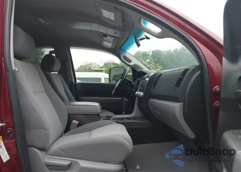 2010 Toyota Tundra Grade 5.7L V8 из США, поврежденный, VIN 5TFUW5F17AX141573